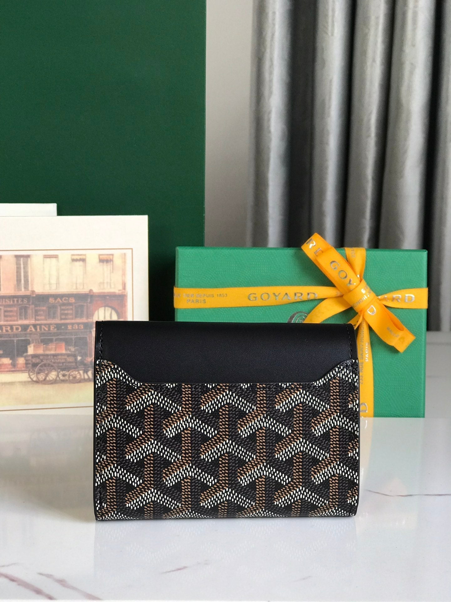 CARTERA SAINT-GABRIEL 12 EN PIEL DE BECERRO NEGRA Y LONA GOYARDINE