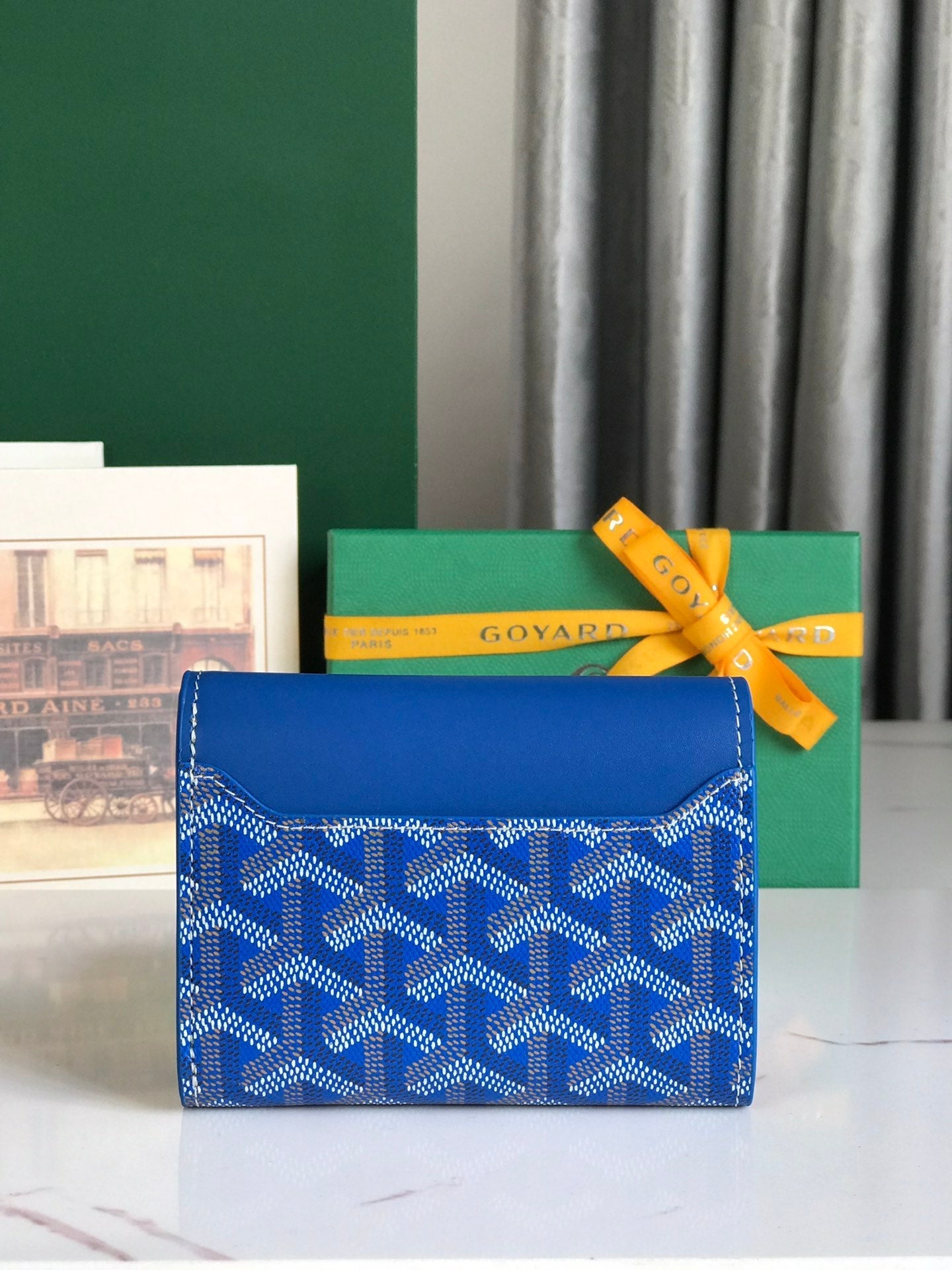 CARTERA SAINT-GABRIEL 12 EN PIEL DE BECERRO AZUL ZAFIRO Y LONA GOYARDINE