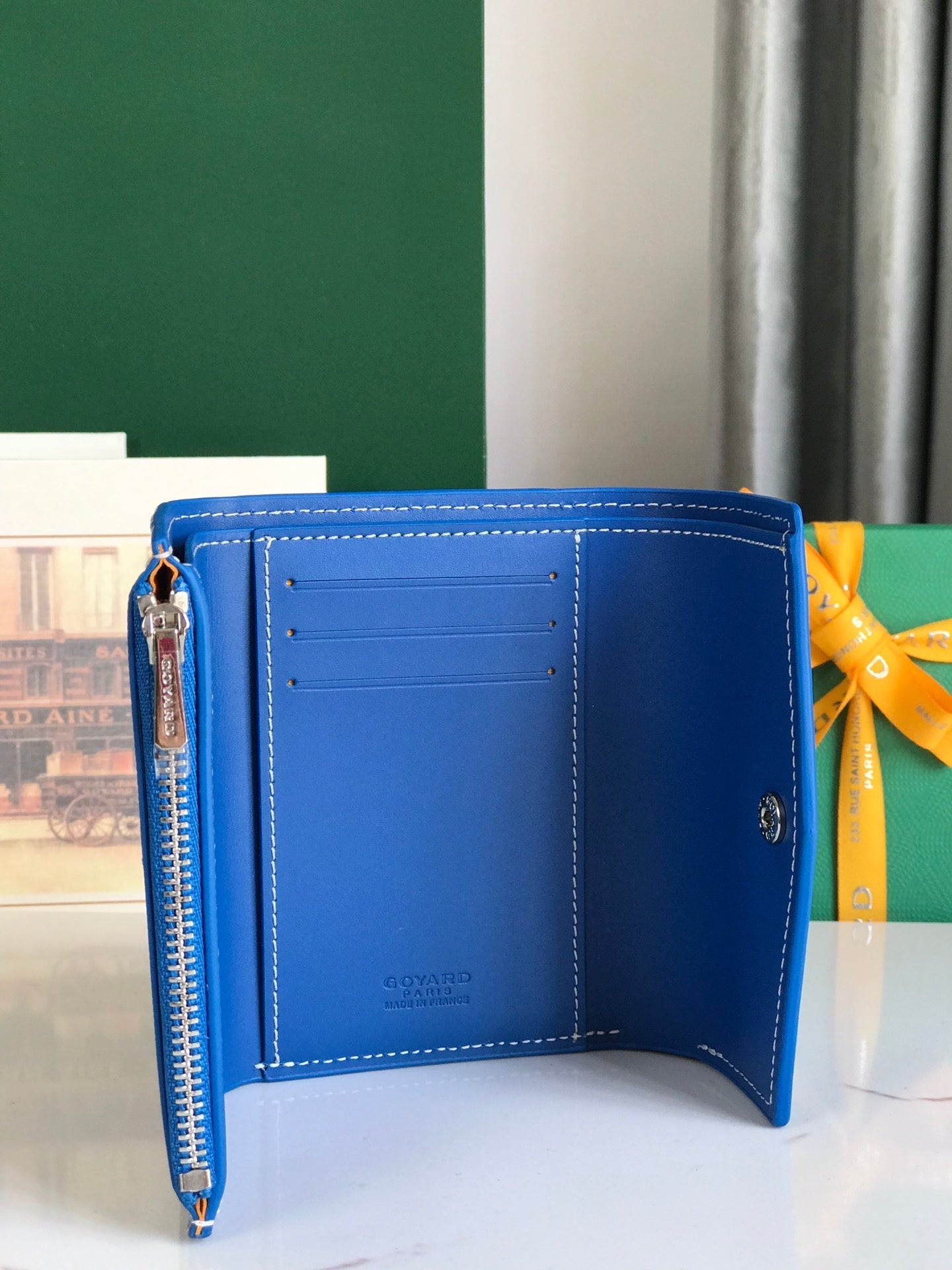 CARTERA SAINT-GABRIEL 12 EN PIEL DE BECERRO AZUL ZAFIRO Y LONA GOYARDINE
