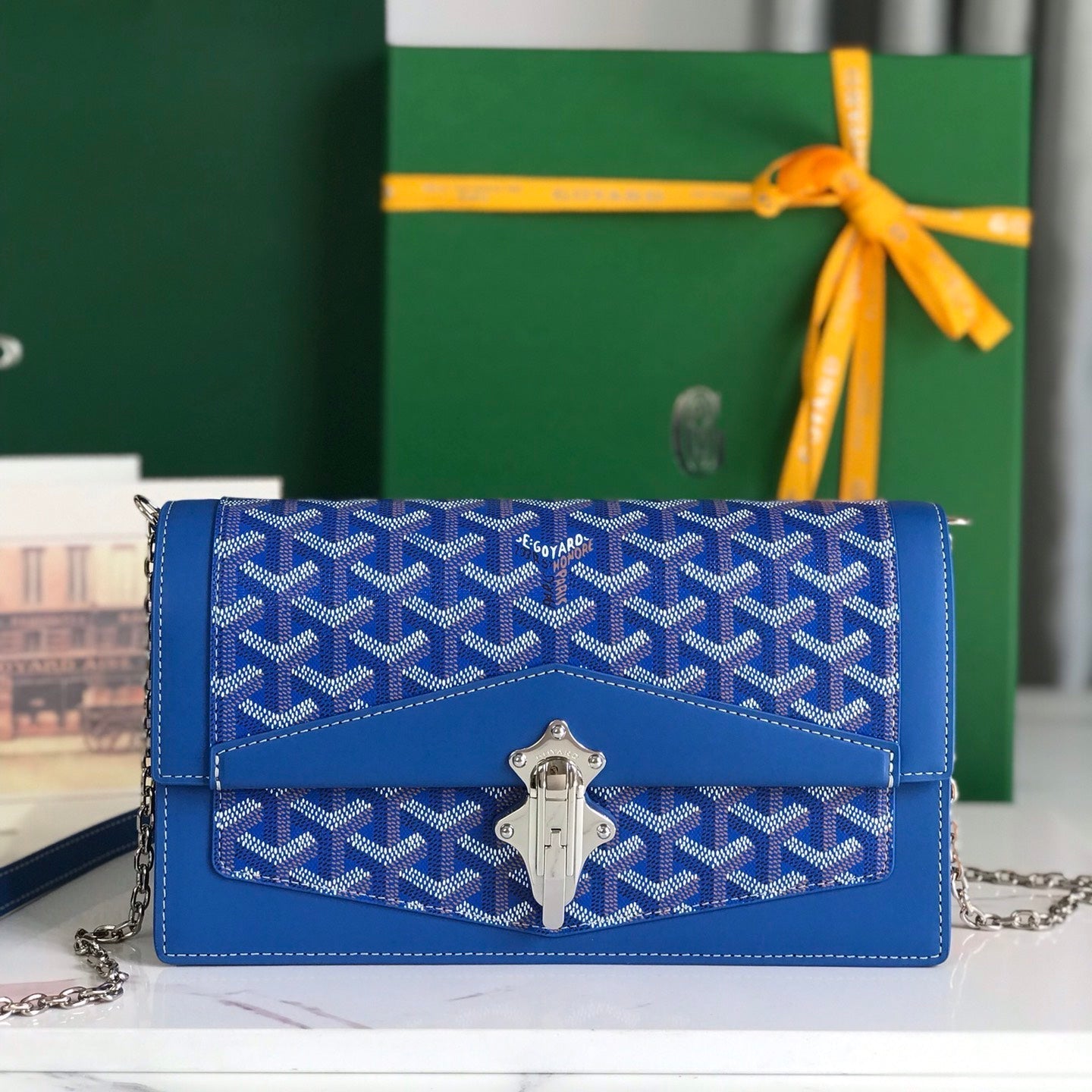 BOLSO DUCHESSE MARIE-CAROLINE 25 EN LONA GOYARDINE AZUL ZAFIRO Y PIEL DE BECERRO LISA
