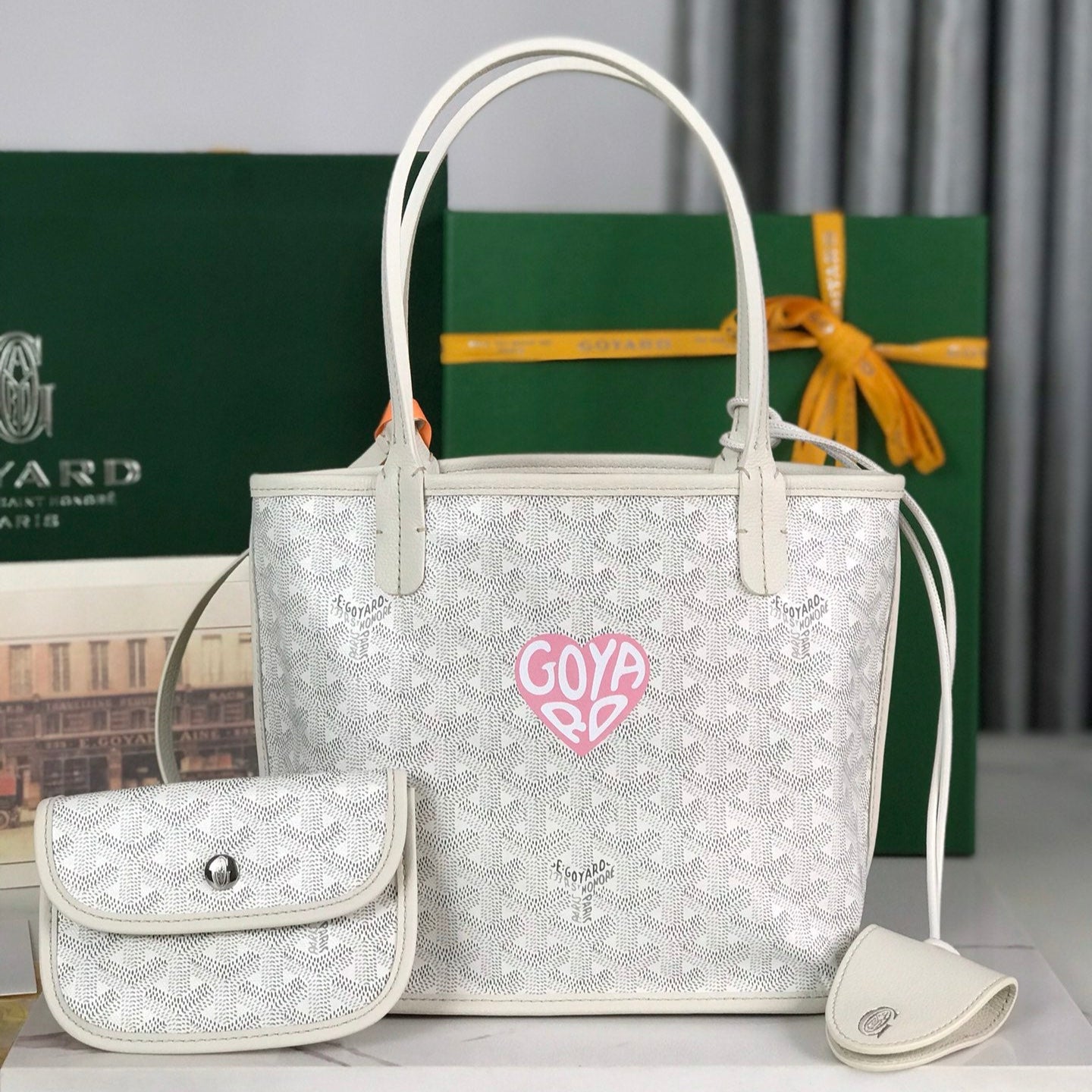 BOLSO ANJOU MINI 20 EN PIEL DE BECERRO BLANCA Y LONA GOYARDINE