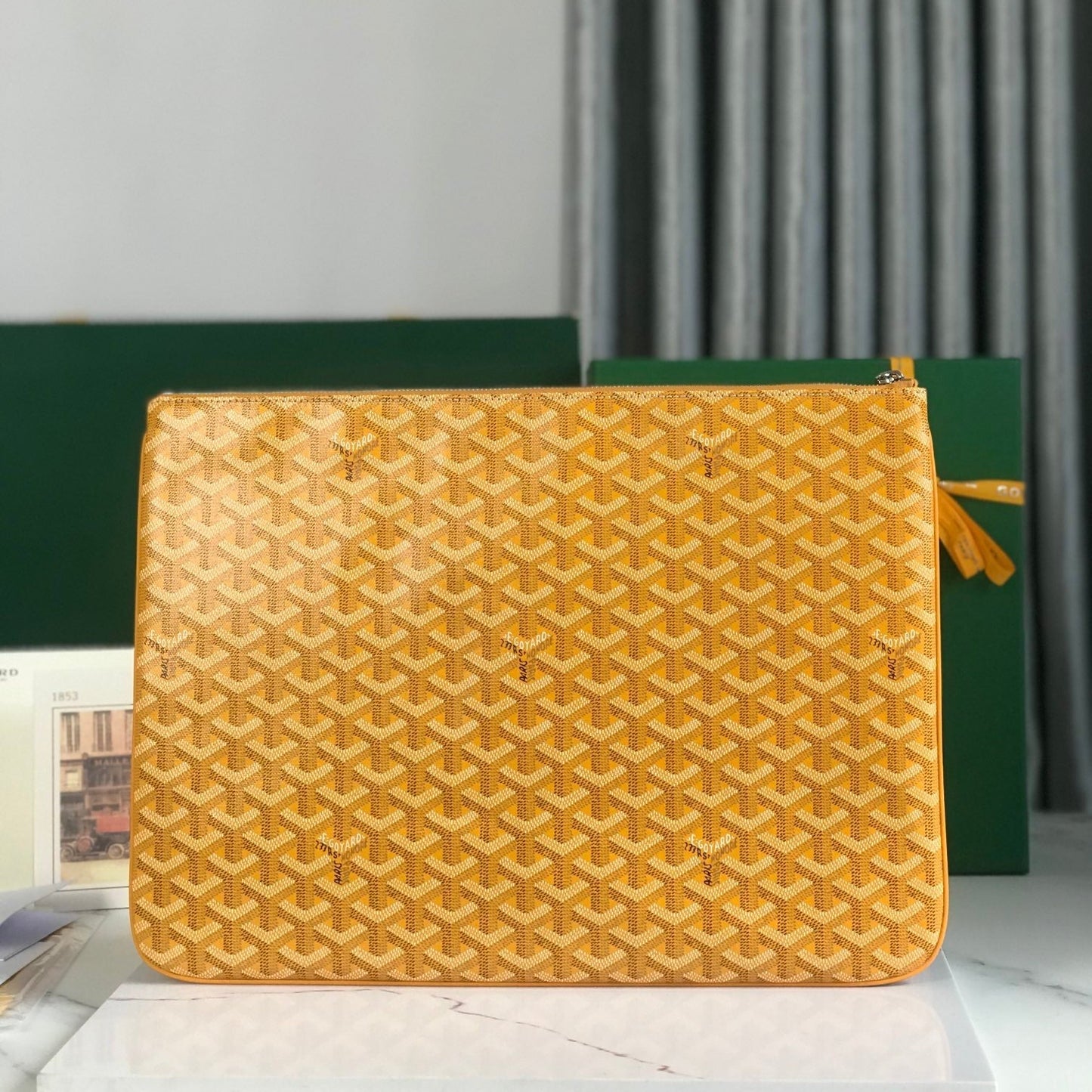 S¨¦NAT MGM POUCH 40 IN YELLOW GOYARDINE CANVAS