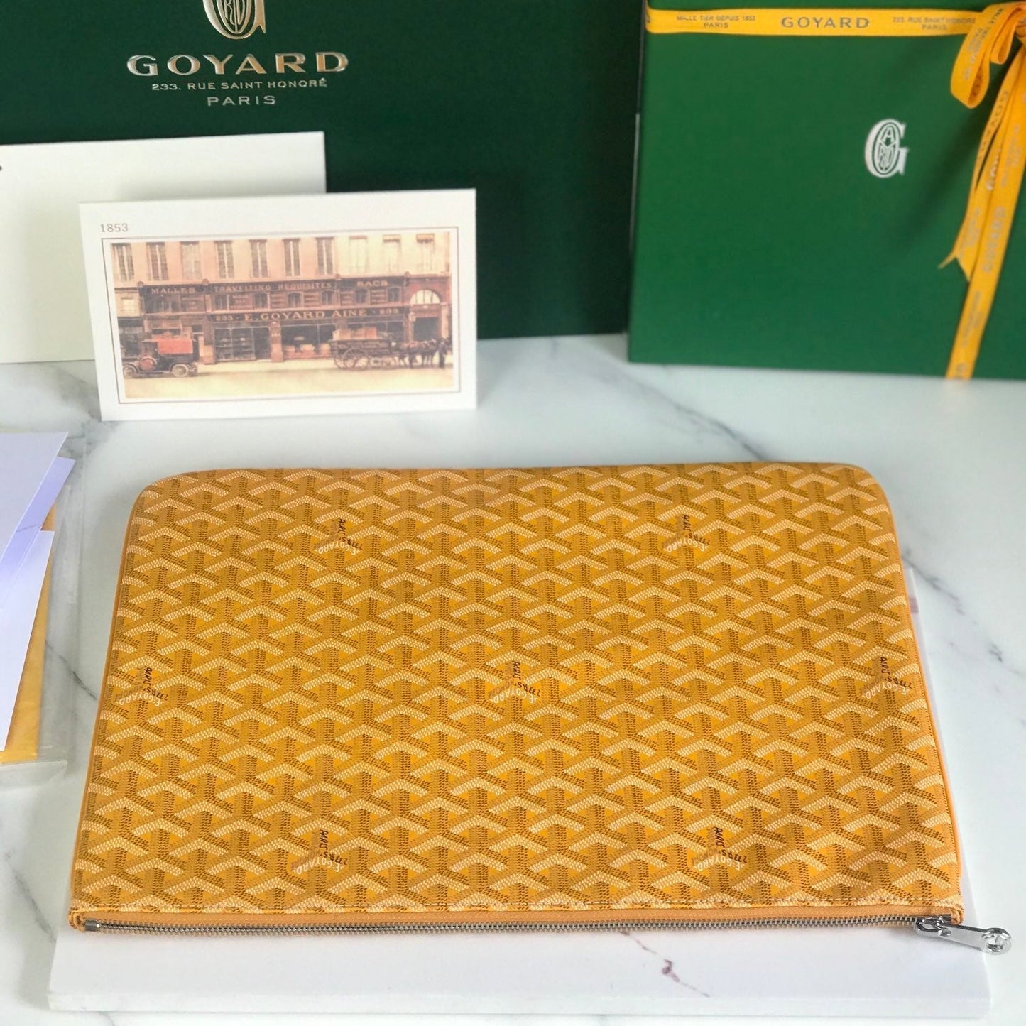 S¨¦NAT MGM POUCH 40 IN YELLOW GOYARDINE CANVAS