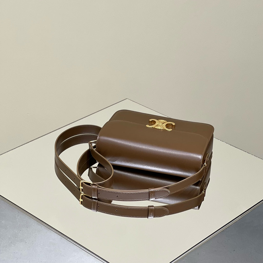 MINI CLAUDE 22 CUIR DE VEAU BRILLANT MARRON CHOCOLAT