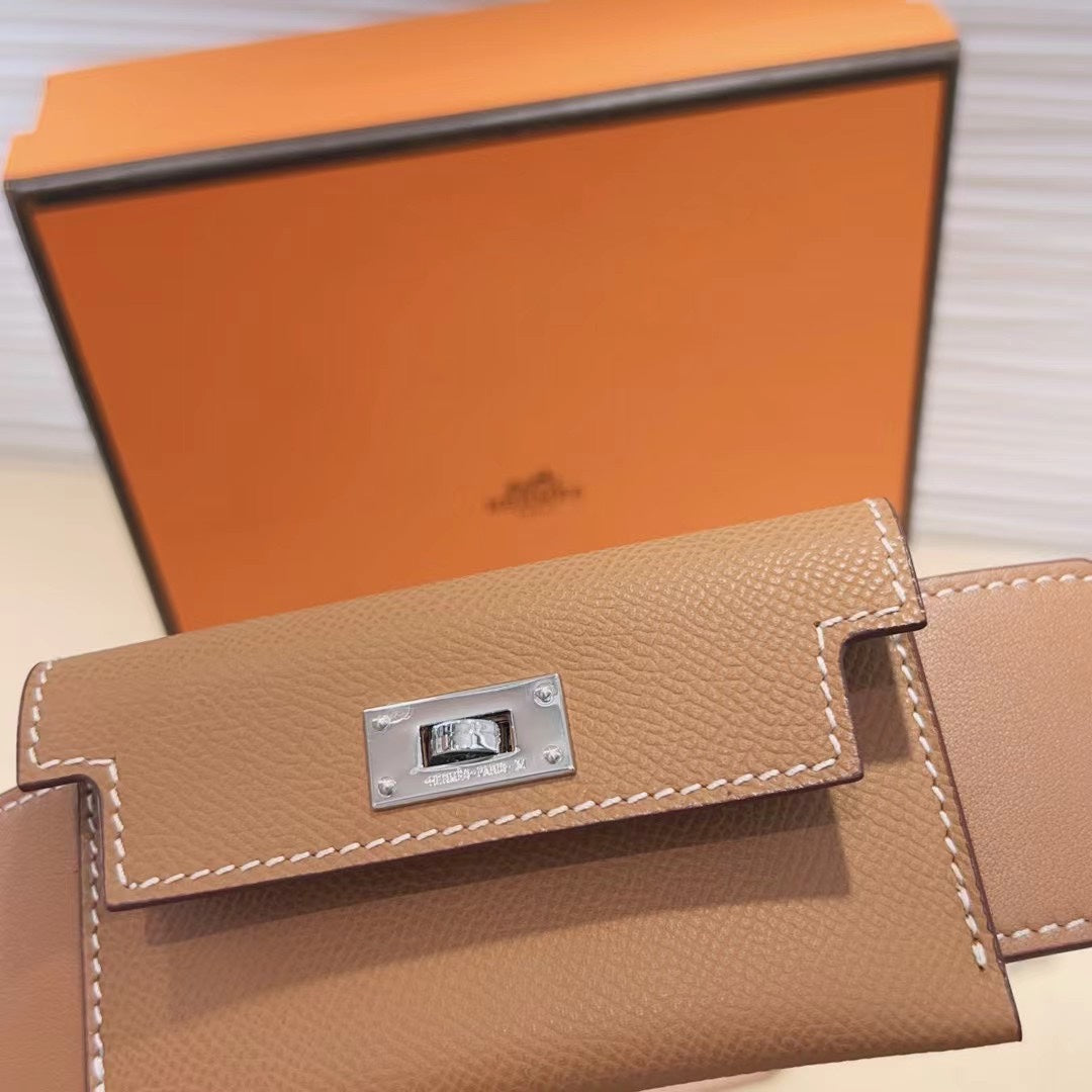 Bandoulière Kelly Pocket 50 mm marron Epsom avec quincaillerie argentée