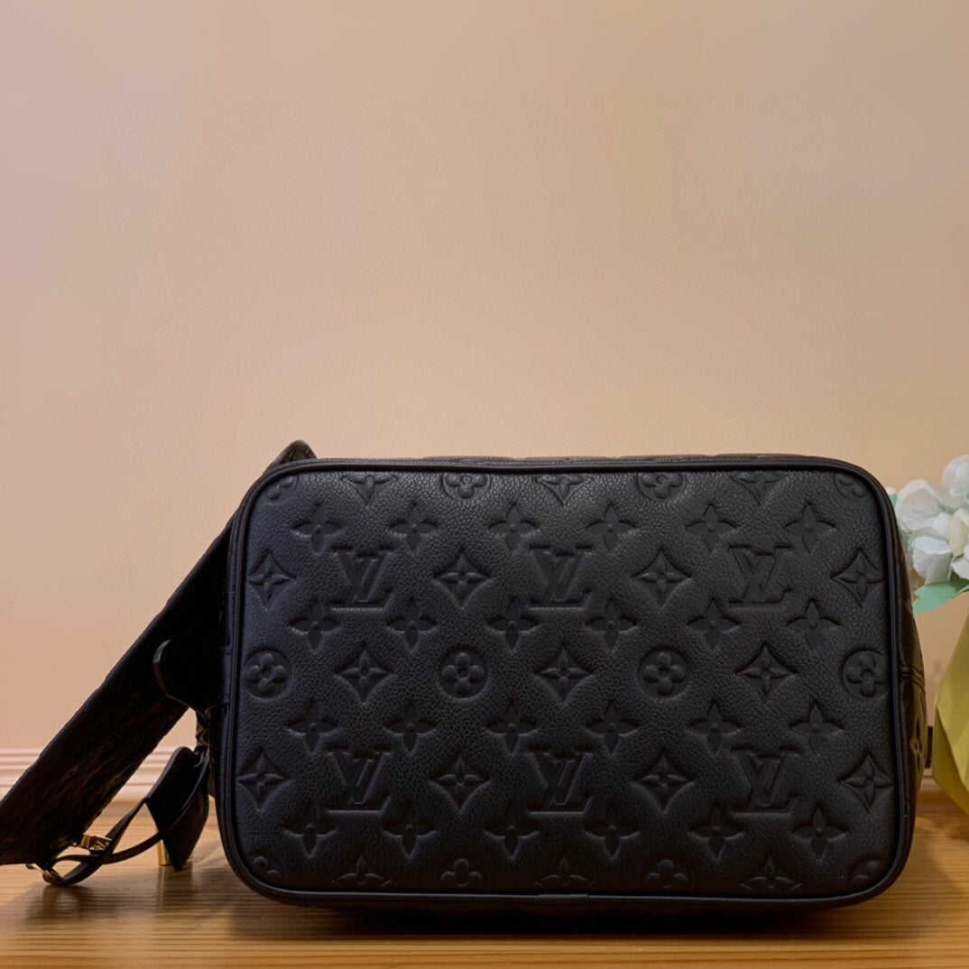 LV All In Sn - Bolso de mano de piel con monograma negro 205348