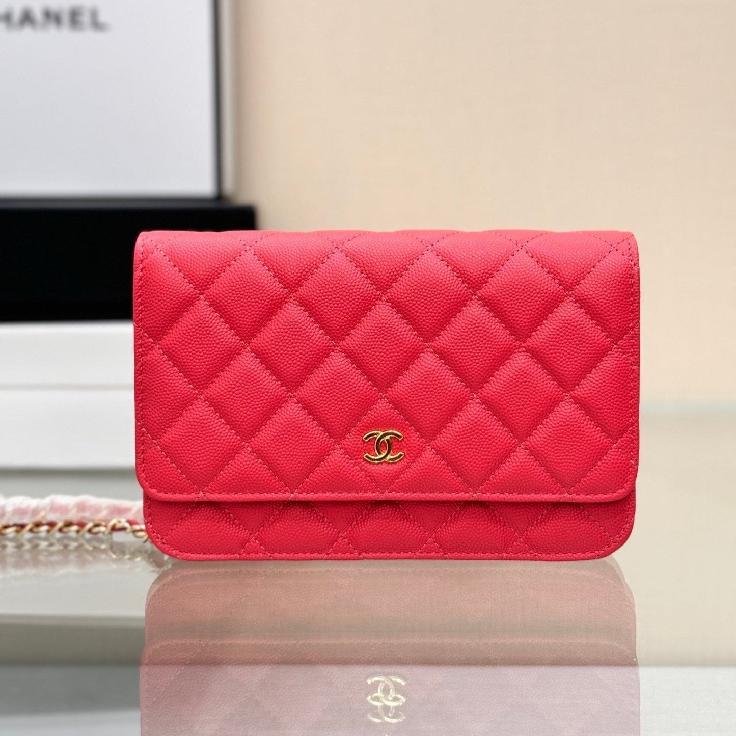 FERRETERÍA WOC 19CM CAVIAR ROJO DORADO