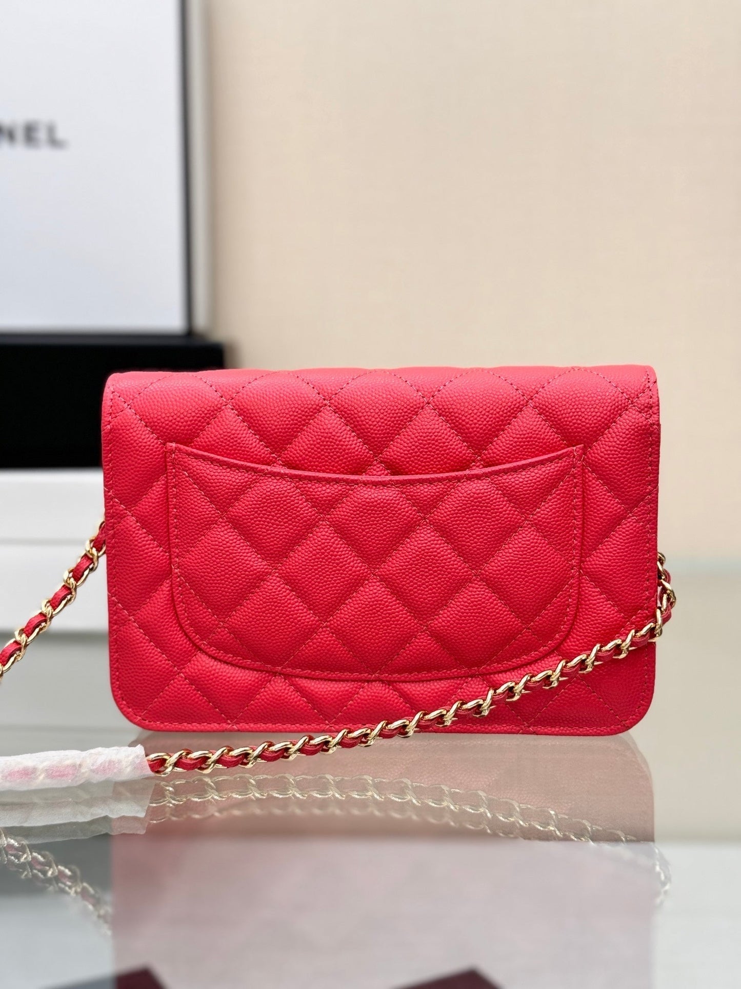 FERRETERÍA WOC 19CM CAVIAR ROJO DORADO