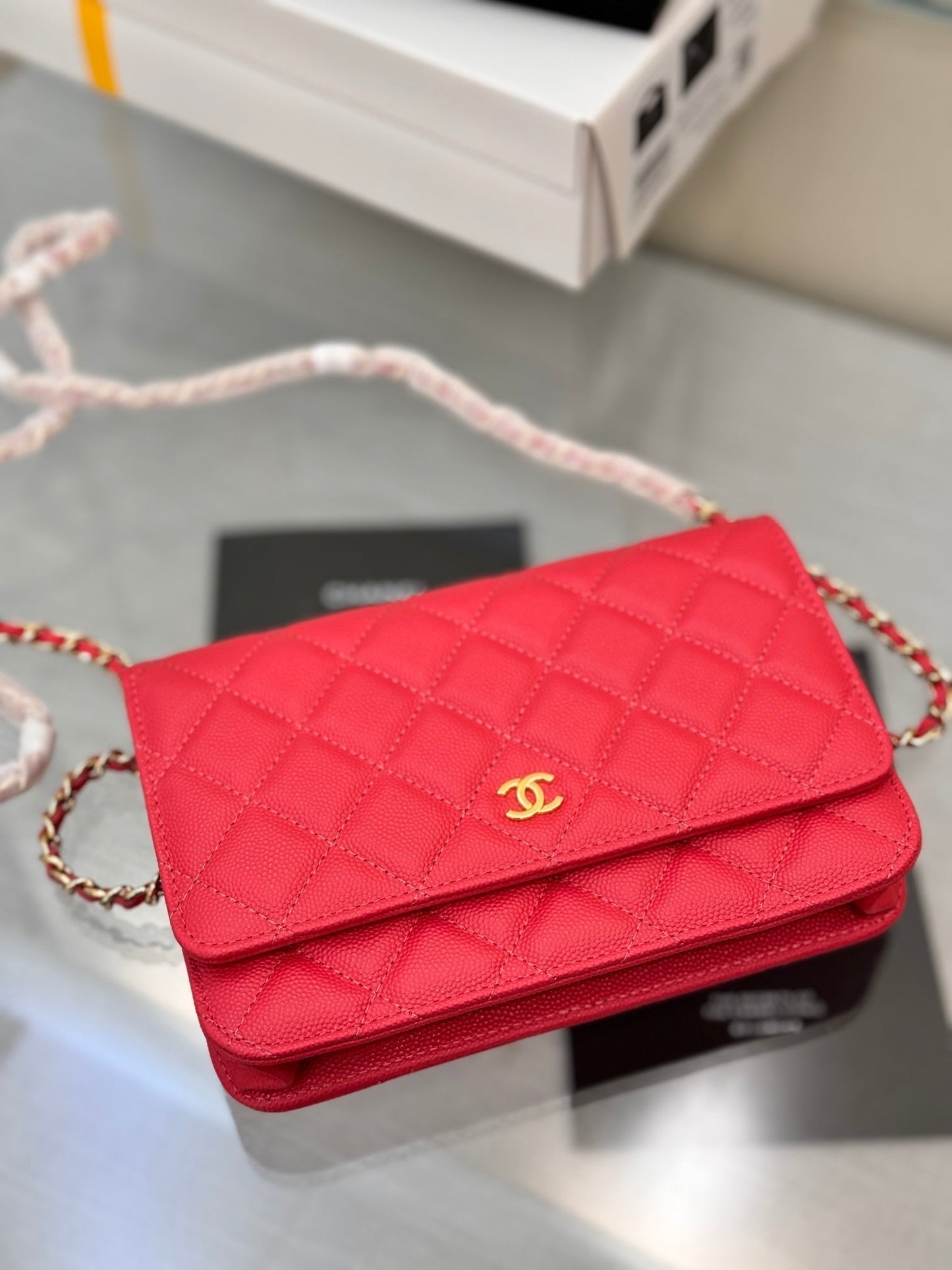 FERRETERÍA WOC 19CM CAVIAR ROJO DORADO