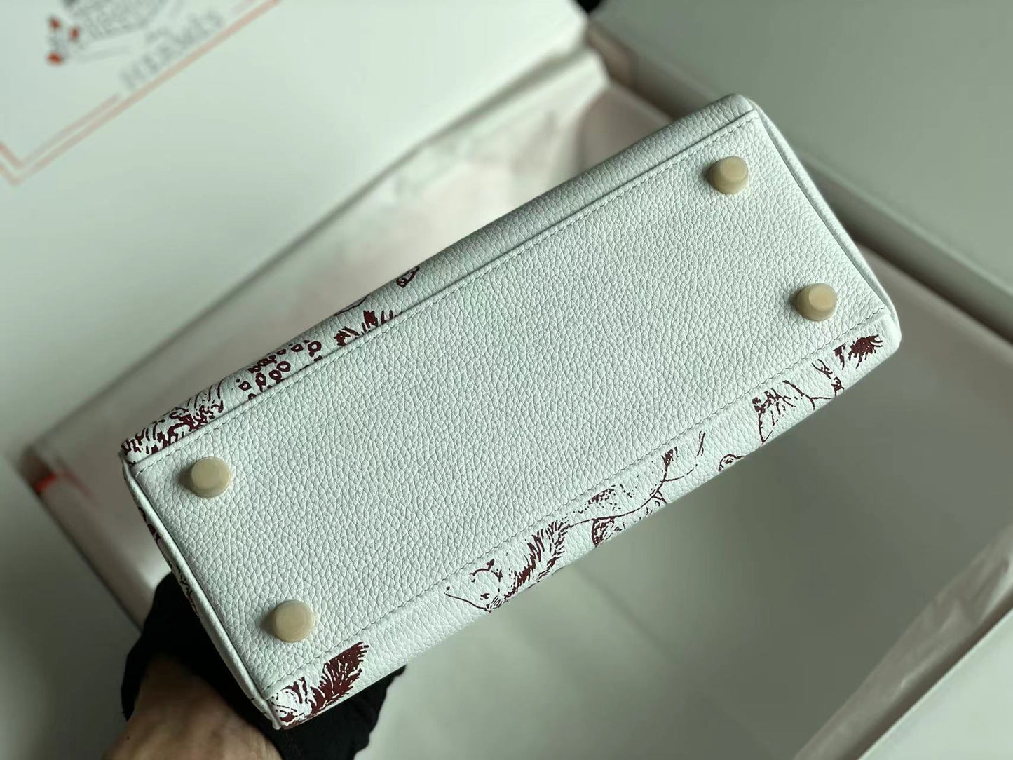 BOLSO BIRKIN 25 DE PIEL DE BECERRO BLANCA CON ETIQUETA DE COLOR 228763 (HECHO BAJO PEDIDO)