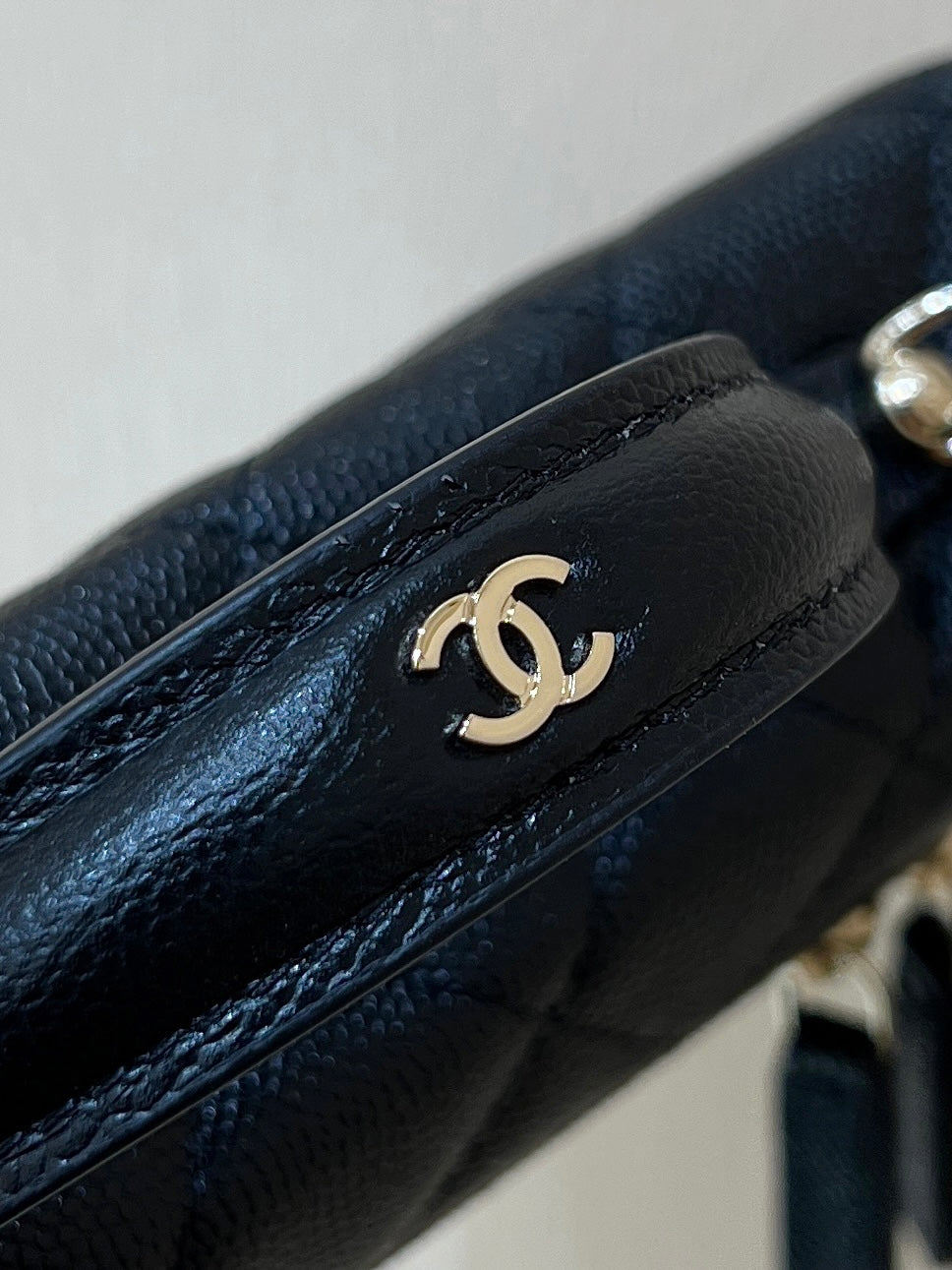 Sac à main 25C Vanity 19 cm en cuir de veau grainé noir