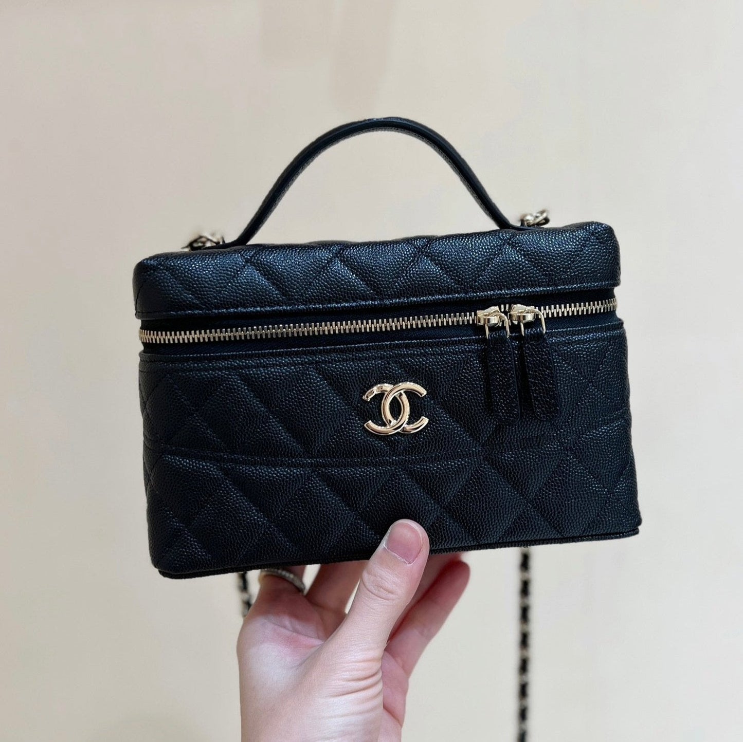 Sac à main 25C Vanity 19 cm en cuir de veau grainé noir