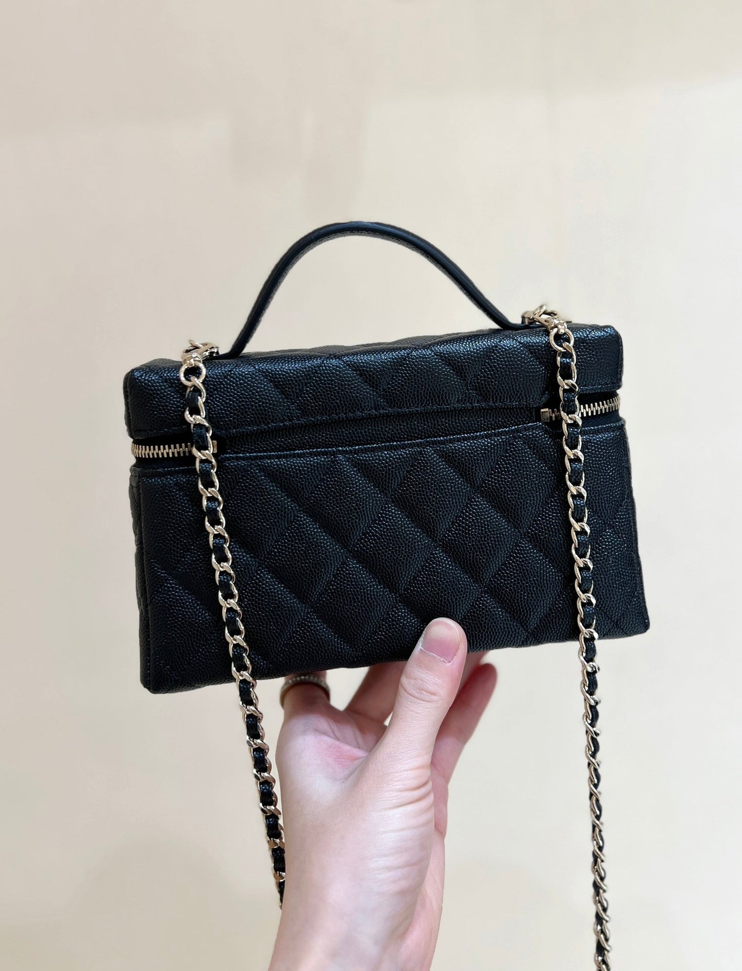 Sac à main 25C Vanity 19 cm en cuir de veau grainé noir