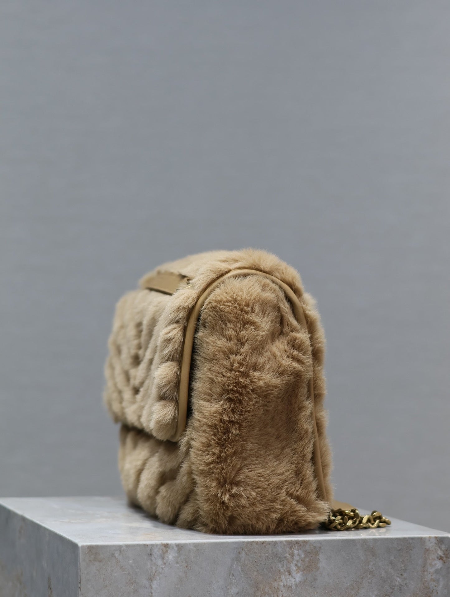 NIKI MEDIUM 28 EN FOURRURE DE LAPIN BEIGE FONCÉ