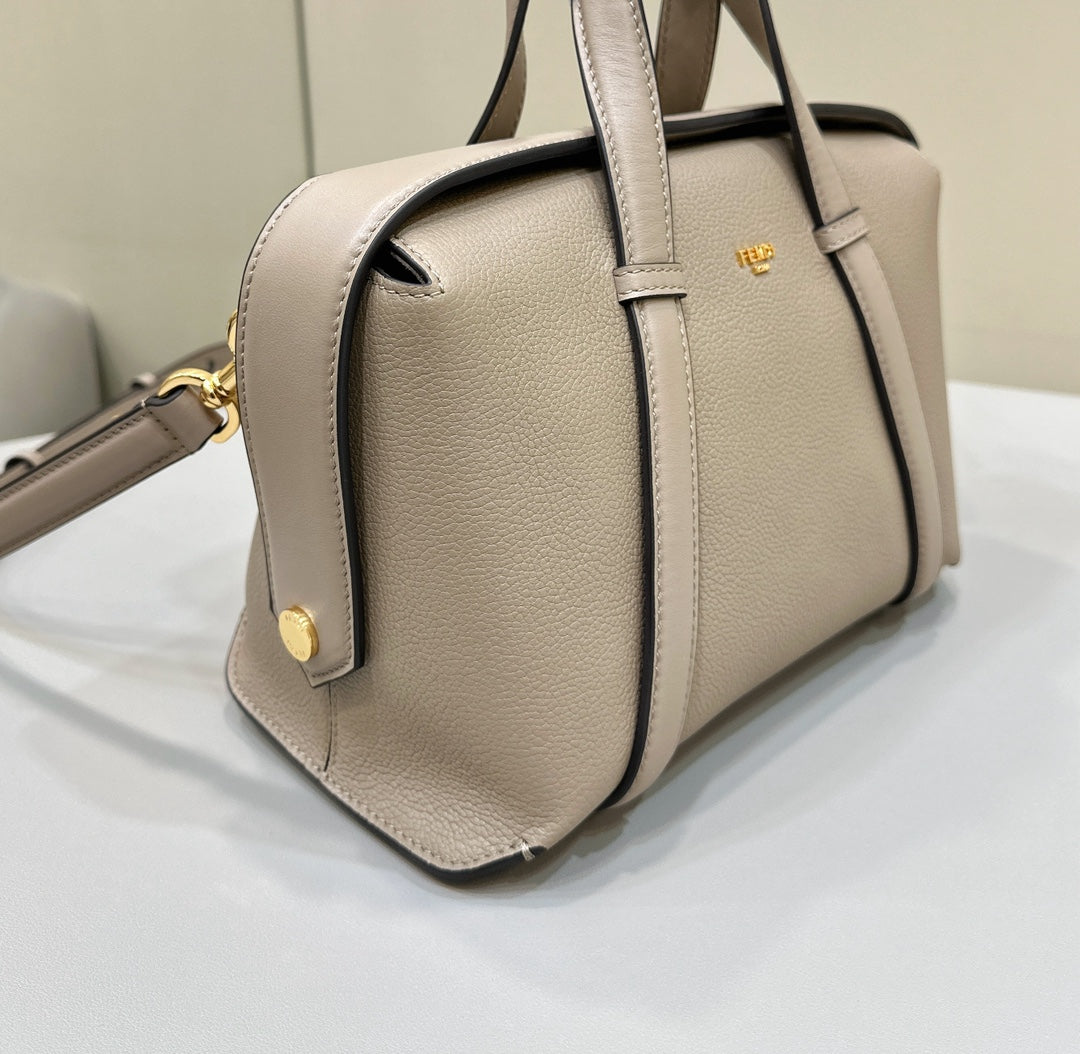 BOLSO FENDI 27 DE PIEL DE BECERRO MARRÓN MARRÓN CON HERRAJES DORADOS