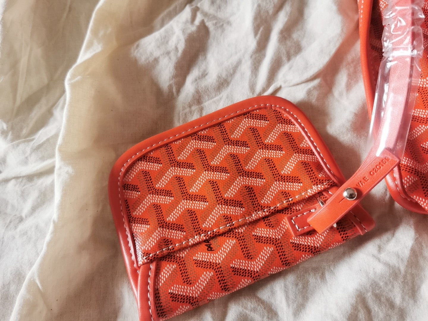 MINI HOBO BOHEME 38CM LONA ROJA