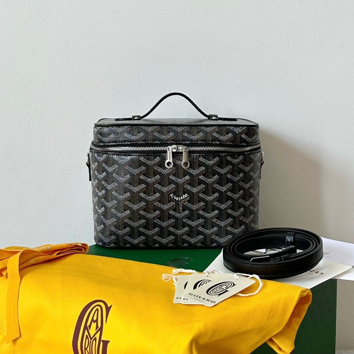 SAC À MAQUILLAGE GOYA 20CM EN TOILE NOIRE