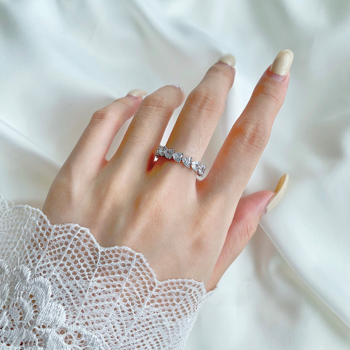 [HOT]0.25 Carat Radiant Romance Heart Cut Lover Ring