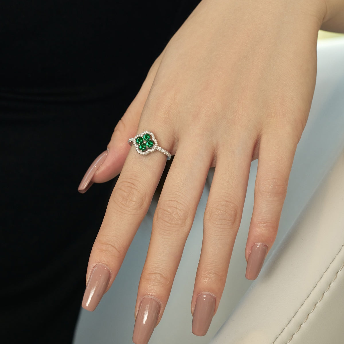 [HOT]Four Leaf Clover Flower Design Ring