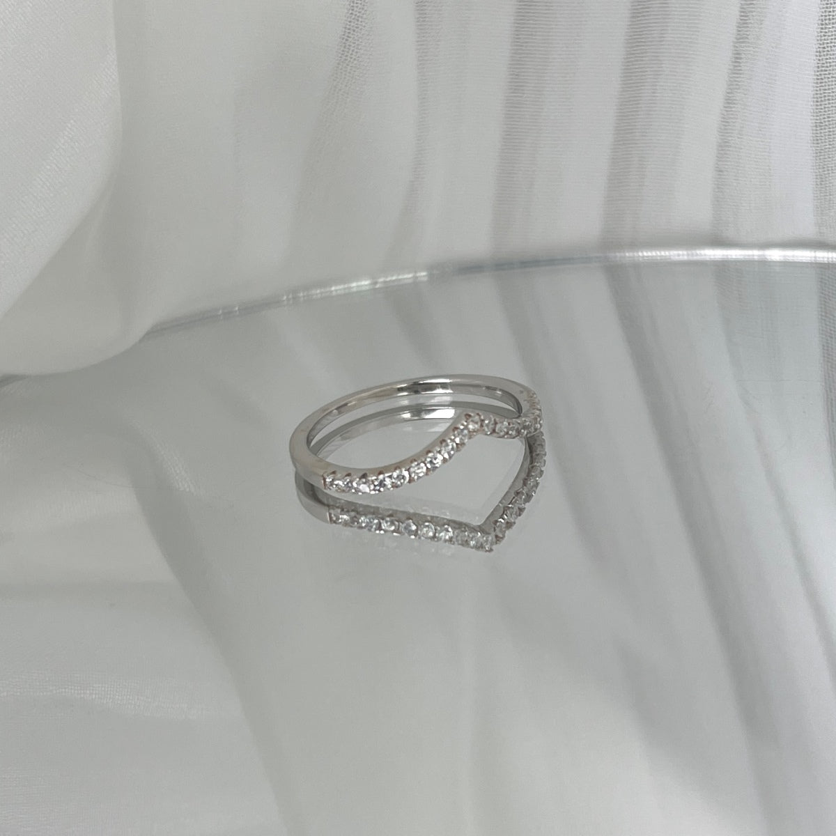 [HOT]Elaborate Tennis Band Ring