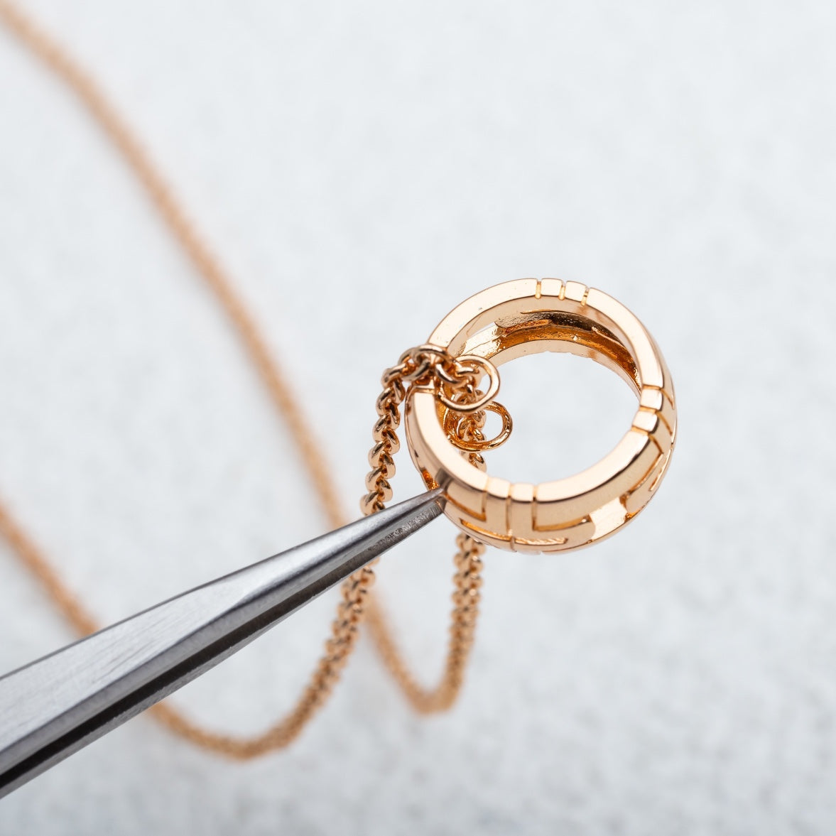 DIANA PARENTESI NECKLACE PINK GOLD