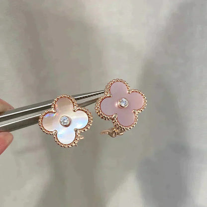 DIANA CLOVER MEDIUM 1 MOTIFS  PINK MOP DIAMOND EARRINGS