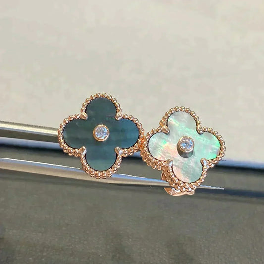 DIANA CLOVER MEDIUM 1 MOTIFS GRAY MOP  DIAMOND EARRINGS