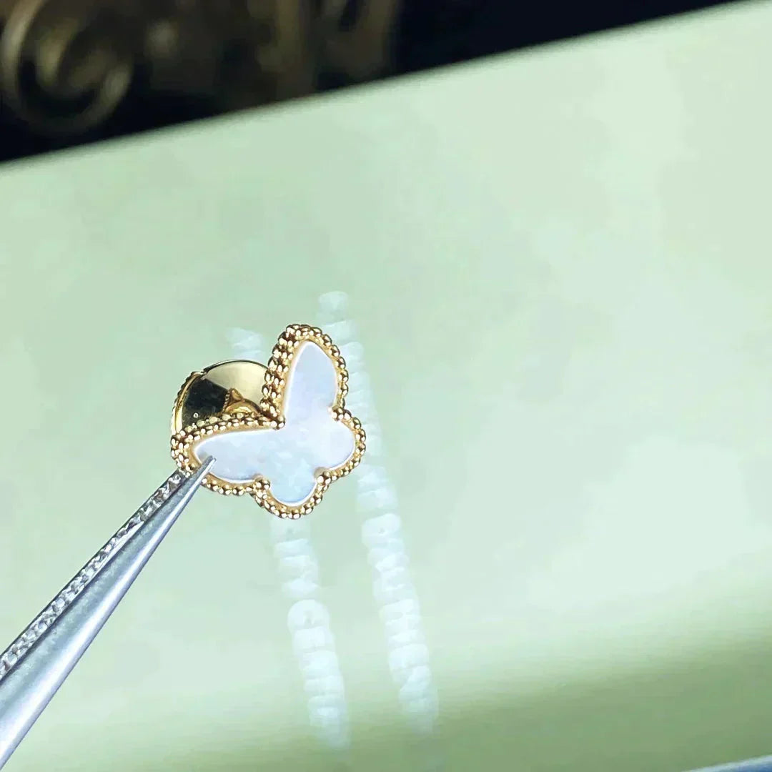 DIANA SWEET BUTTERFLY MOP EARSTUDS