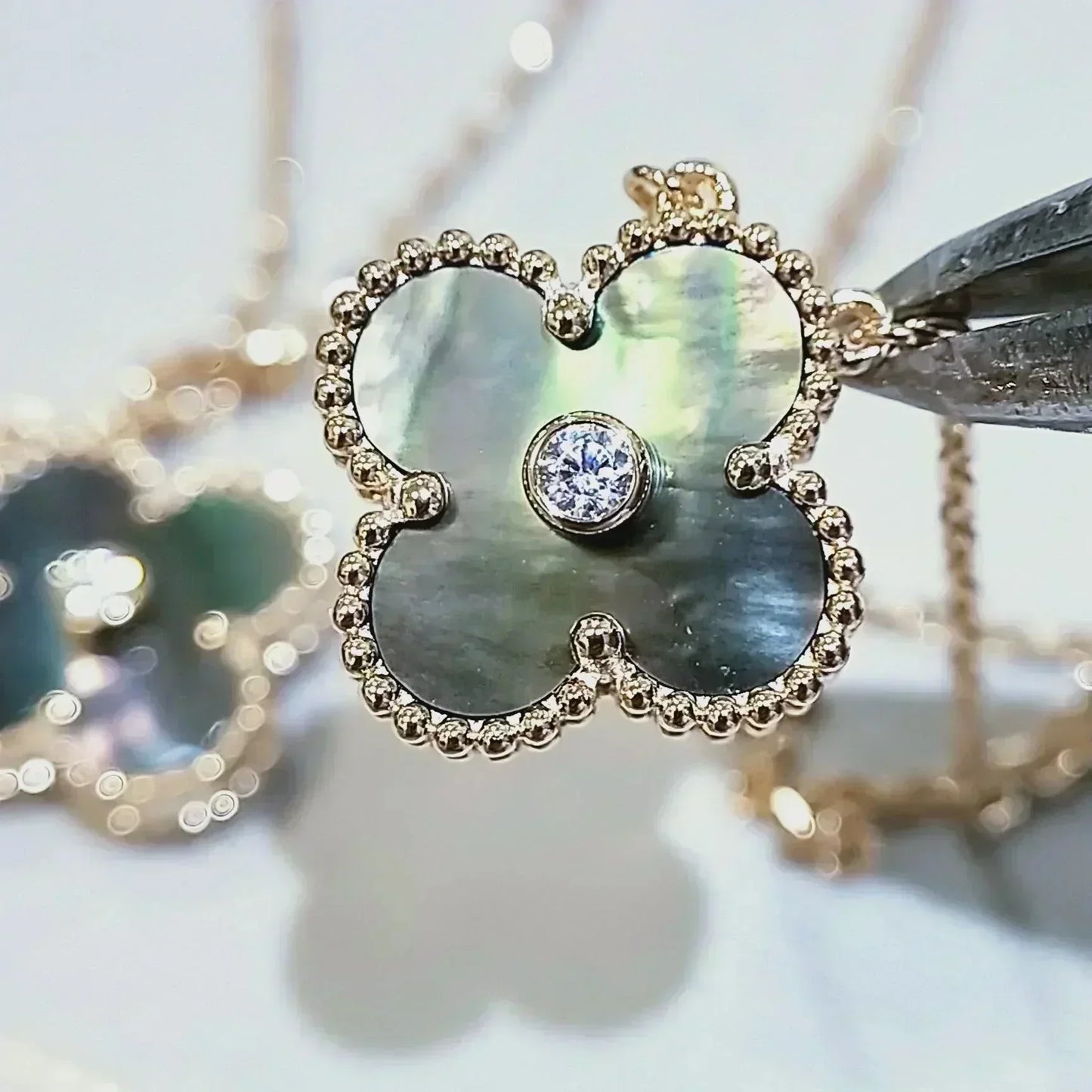 DIANA CLOVER 15MM DIAMOND AND MOTHER-OF-GREY NECKLACE