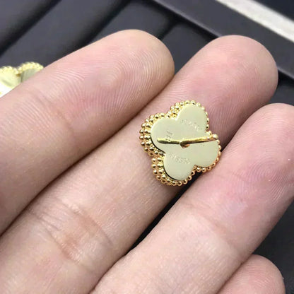 DIANA CLOVER MINI 9.5MM LASER EARRINGS
