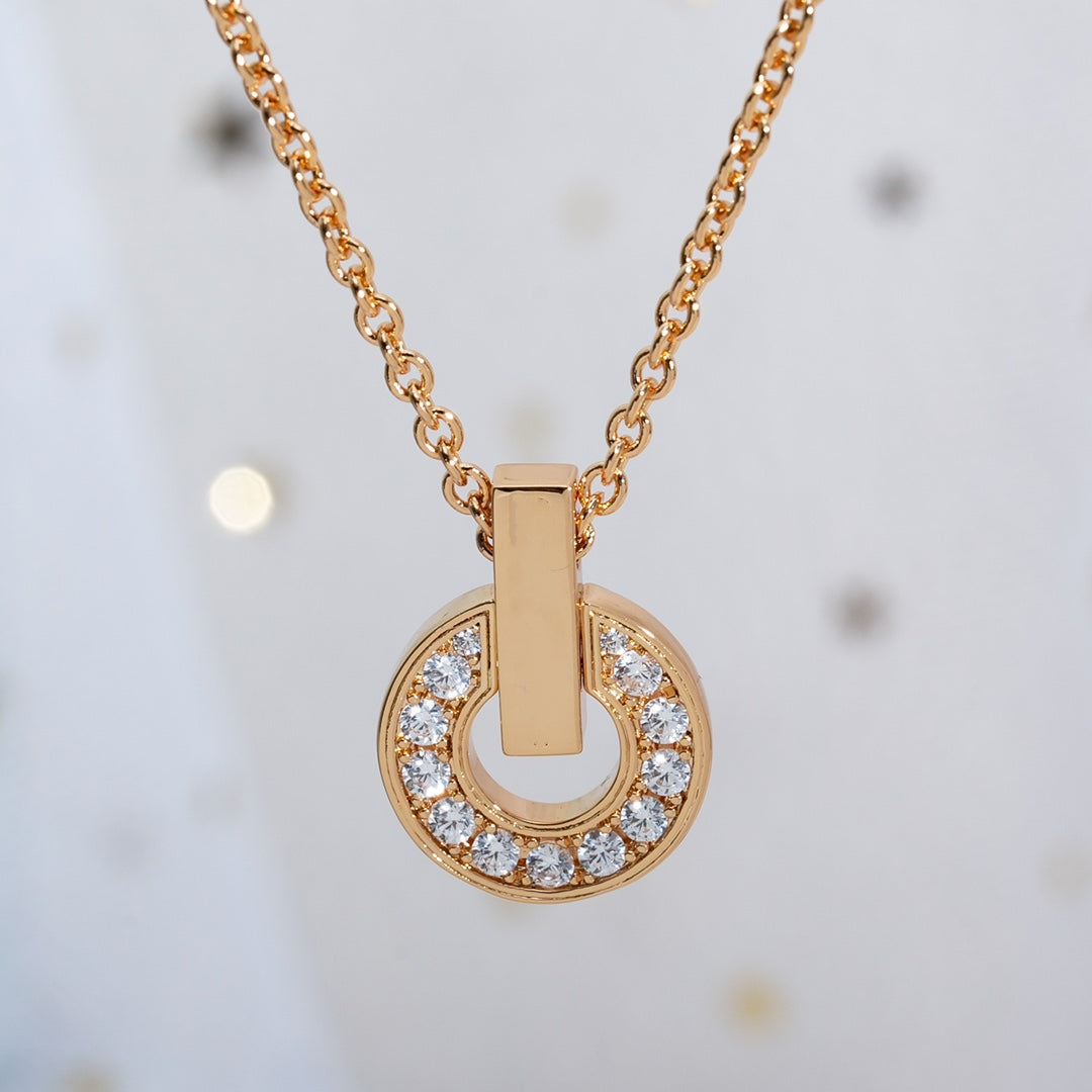 DIANA GARI NECKLACE PINK GOLD DIAMOND