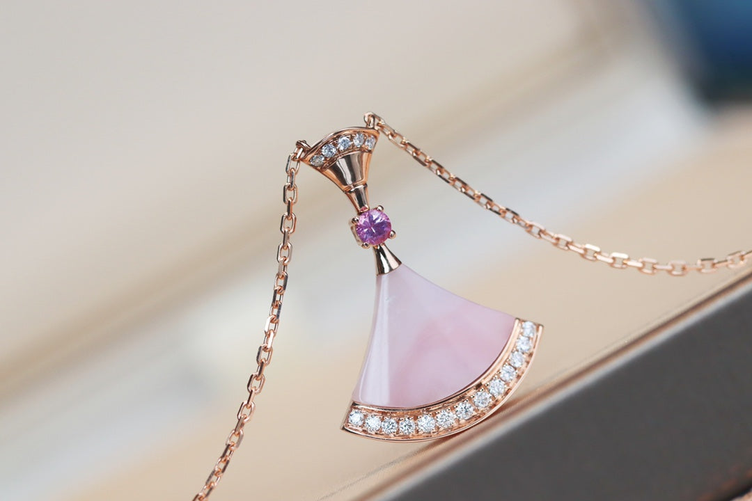 DIANA DREAM NECKLACE PINK MOP DIAMOND