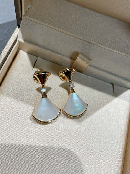 DIANA DREAM MOP 1 DIAMOND EARRINGS