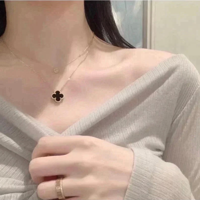 DIANA CLOVER 15MM BLACK ONYX SINGLE FLOWER NECKLACE
