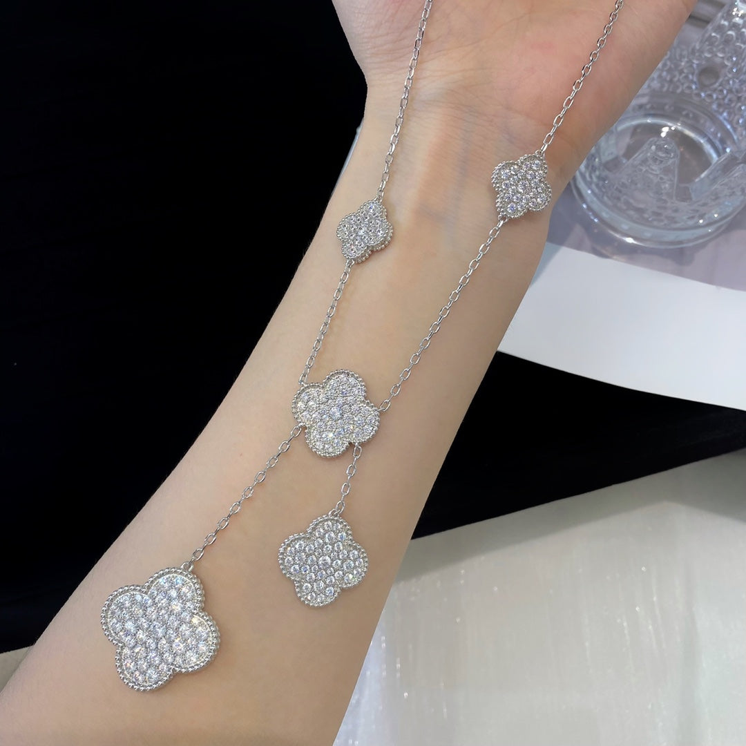 DIANA CLOVER 5 MOTIFS SILVER DIAMONDS NECKLACE