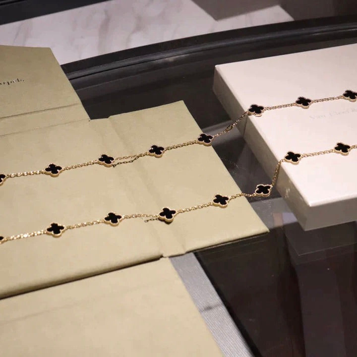 DIANA CLOVER 20 MOTIFS ONYX NECKLACE