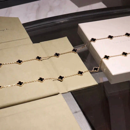 DIANA CLOVER 20 MOTIFS ONYX NECKLACE