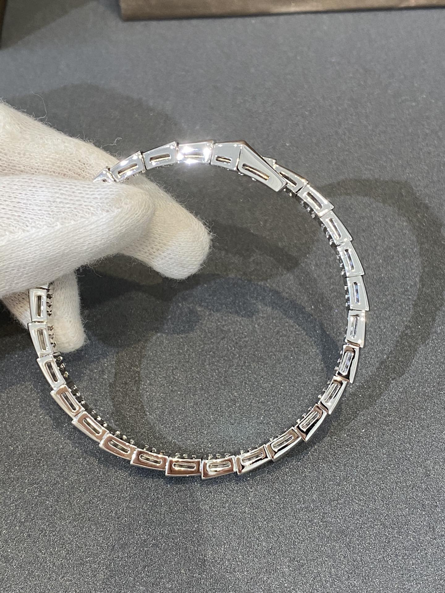 DIANA SERPENTI BRACELET DIAMONDS SILVER