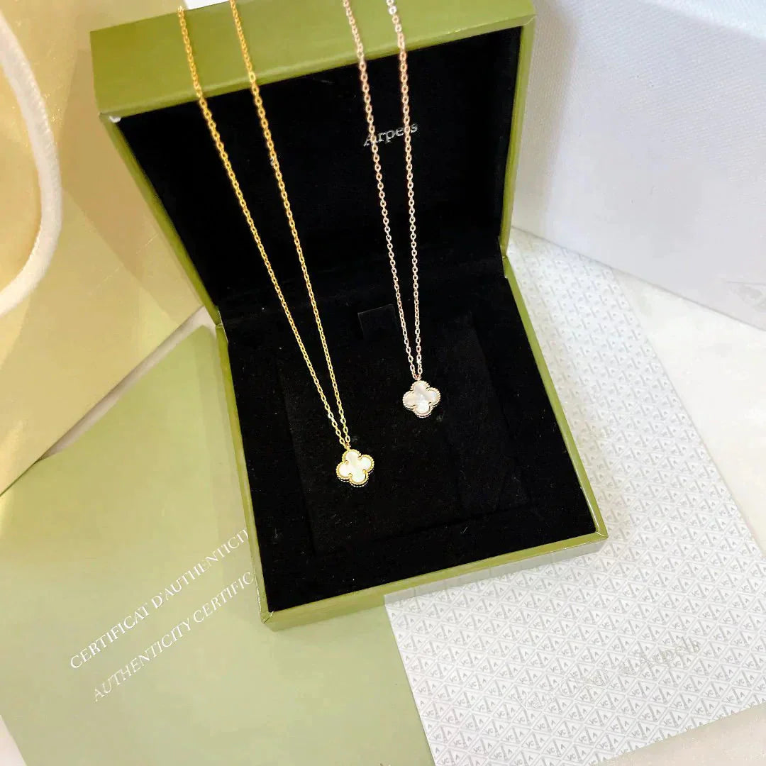 DIANA CLOVER MINI 9.5MM WHITE MOTHER OF PEARL NECKLACE