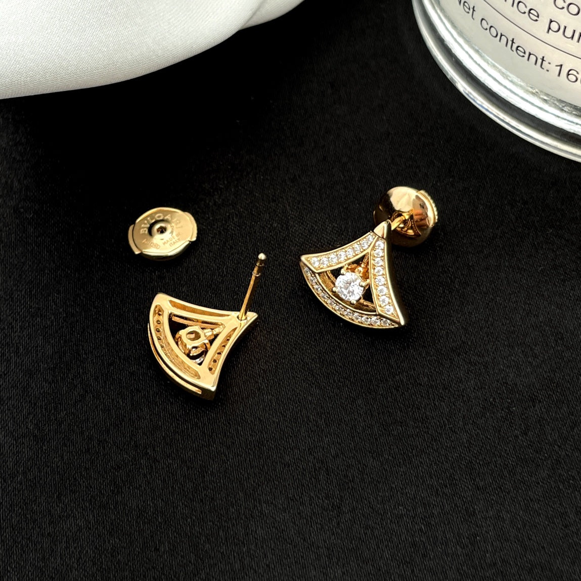 DIANA DREAM MINI DIAMOND STUD EARRINGS