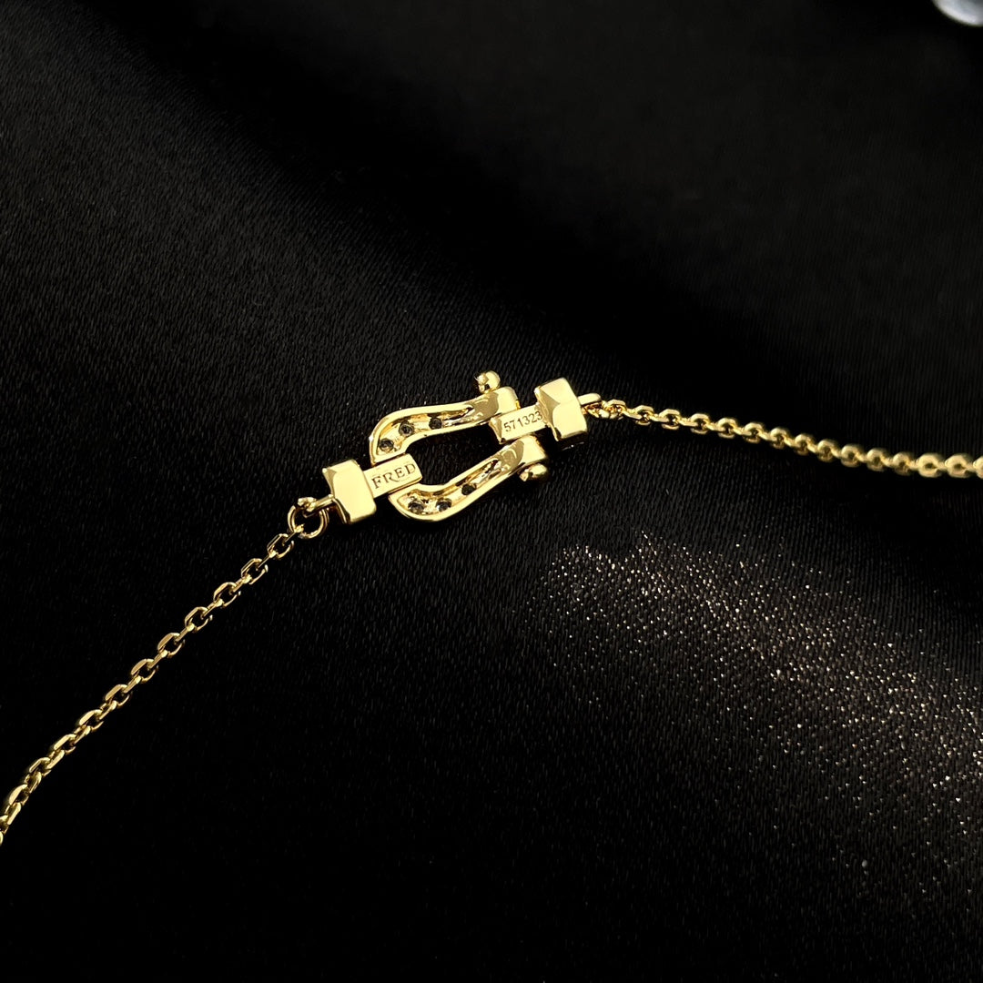DIANA FORCE 10 - MINI MODELO DE ESLABONES DE CADENA CON HEBILLA DE DIAMANTE COMPLETO