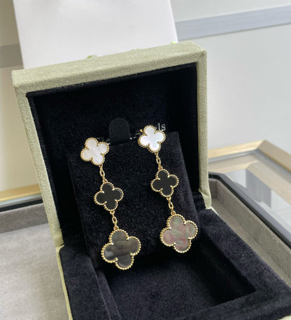 DIANA CLOVER 3 MOTIF MOP ONYX DARK MOP PINK GOLD EARRINGS