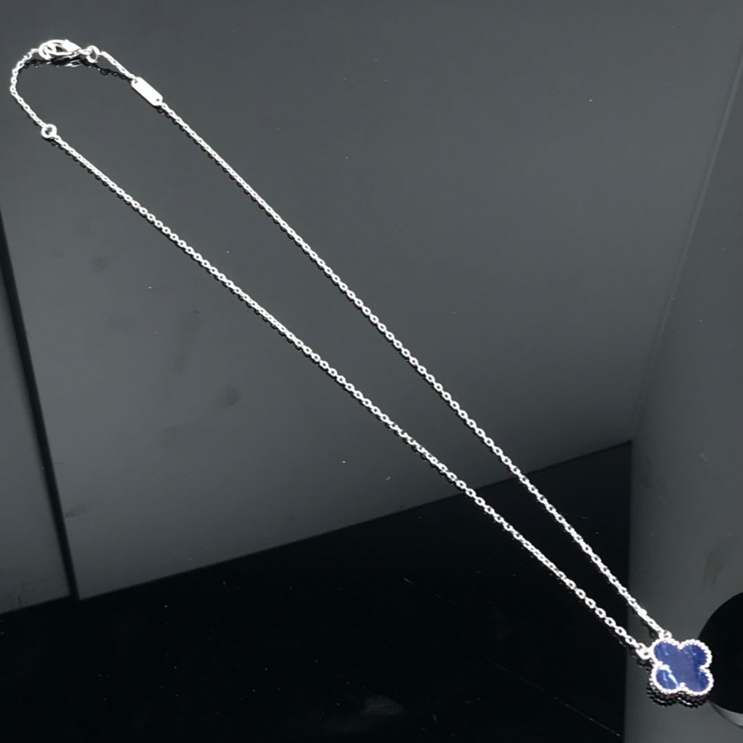 DIANA CLOVER PIETERSITE SILVER LONG NECKLACE