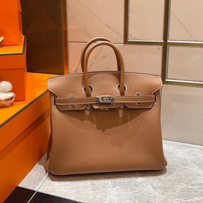 HM BIRKIN 25CM CUIR TOGO DORÉ QUINCAILLERIE ARGENTÉE