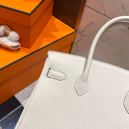 HM BIRKIN 30CM CUIR TOGO BLANC QUINCAILLERIE ARGENTÉE
