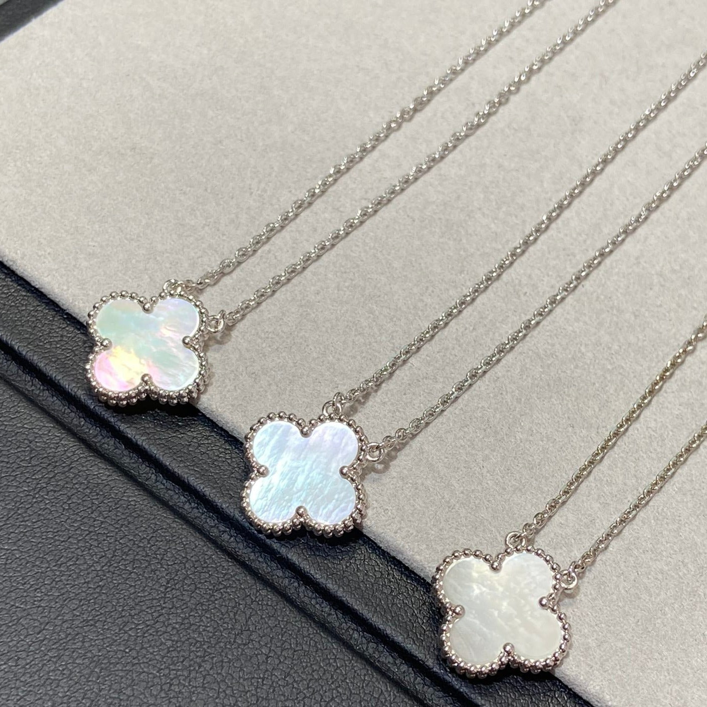 DIANA CLOVER MEDIUM SILVER WHITE MOP NECKLACE