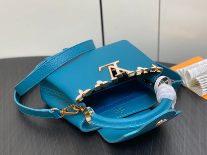 QUINCAILLERIE CAPUCINES MINI 21 BLEU TAURILLON OR