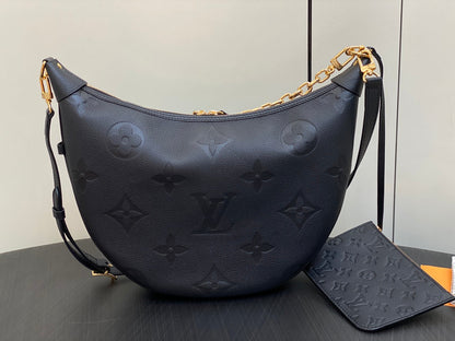 LOOP HOBO 38 NEGRO MONOGRAMA IMPRESO CUERO HARDWARE DORADO