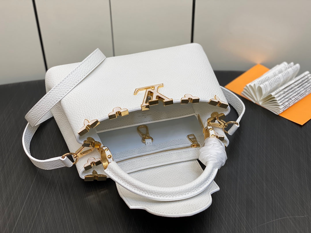 CAPUCINES BB 27 BLANCO TAURILLON HARDWARE DORADO