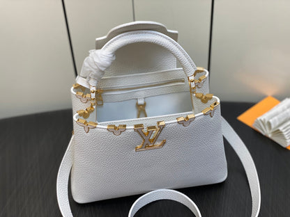 CAPUCINES BB 27 BLANCO TAURILLON HARDWARE DORADO